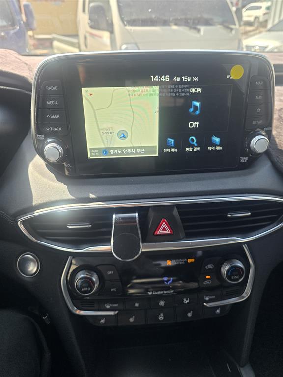 HYUNDAI Santa Fe - Vista 11