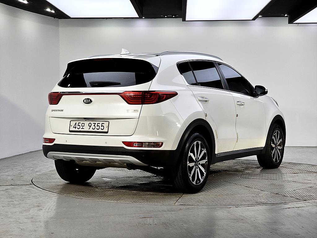 KIA Sportage - Vista 4