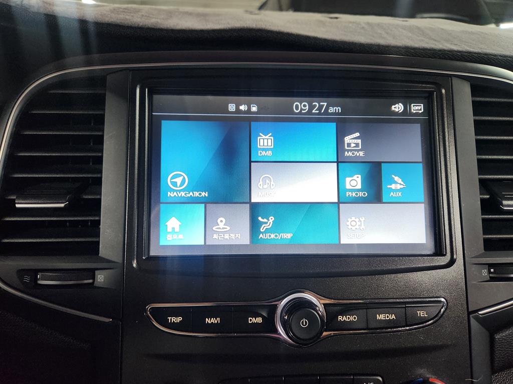 SAMSUNG SM6 - Vista 8