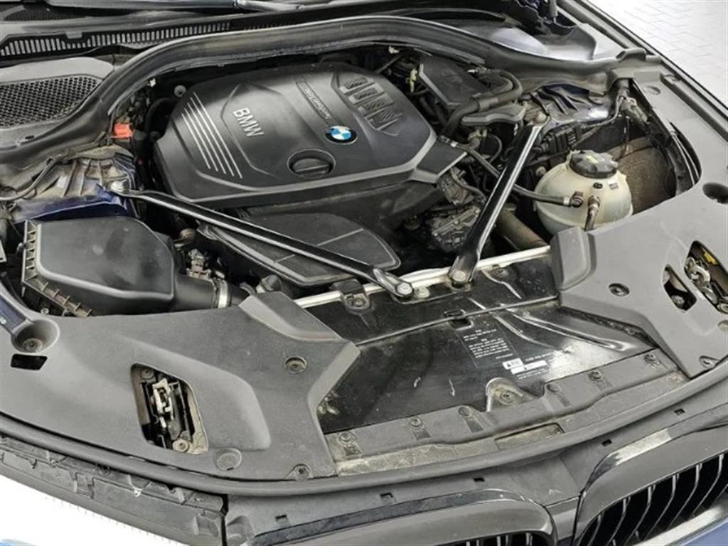 BMW 5 Series - Vista 6