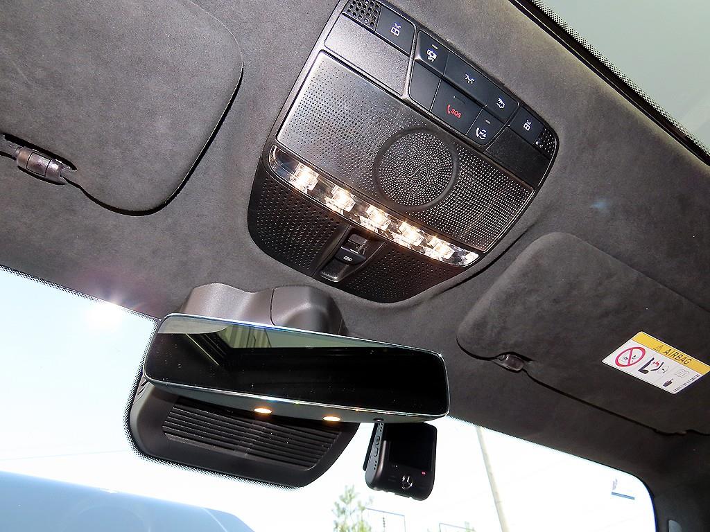 Mercedes Benz G Class (G Wagen) 2022 Negro - Importación desde Corea - HF Imports Iquique - Foto 15