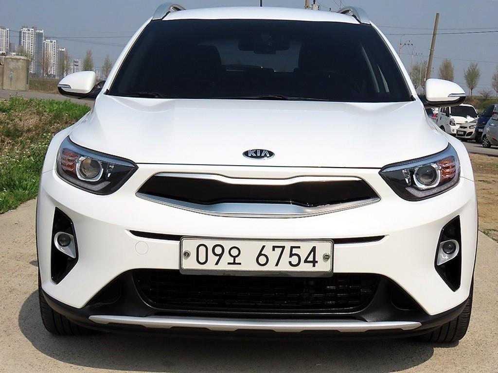 KIA Stonic 2018 - Importación desde Corea - HF Imports Iquique - Foto 1