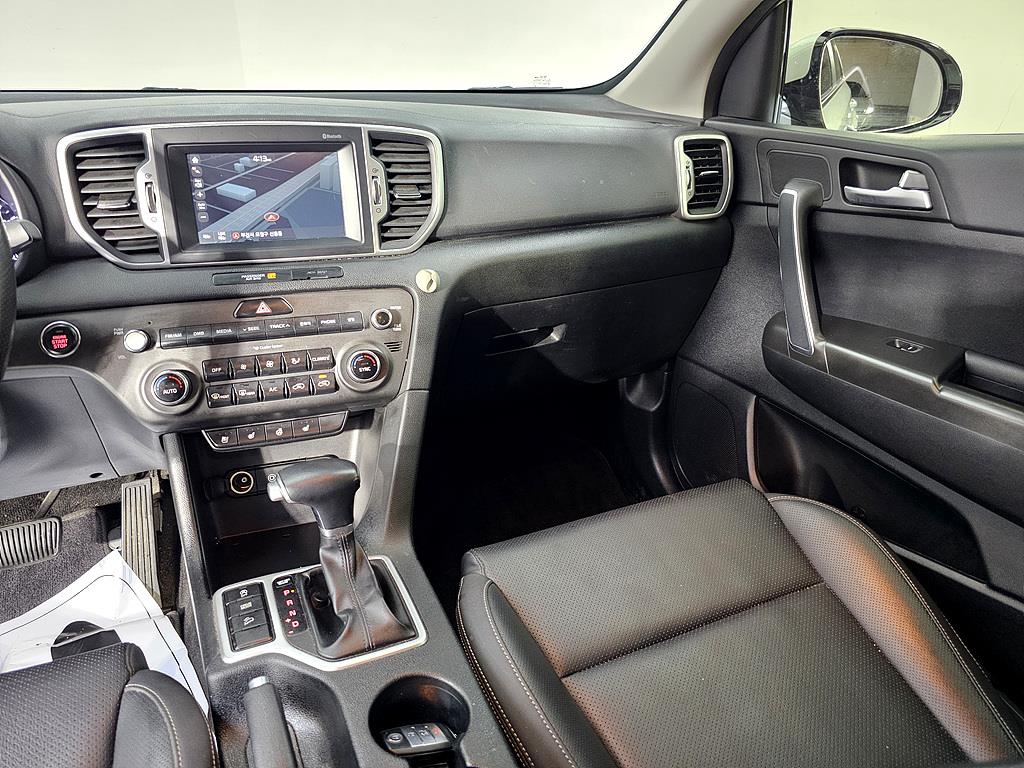 KIA Sportage - Vista 10