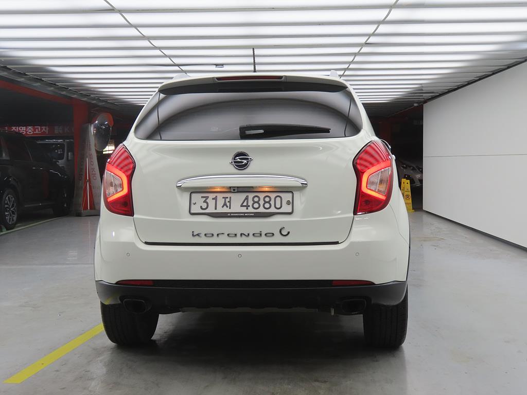 Ssangyong Korando - Vista 3