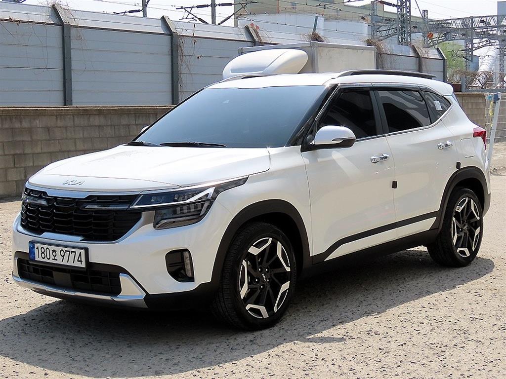 KIA Seltos - Vista 2