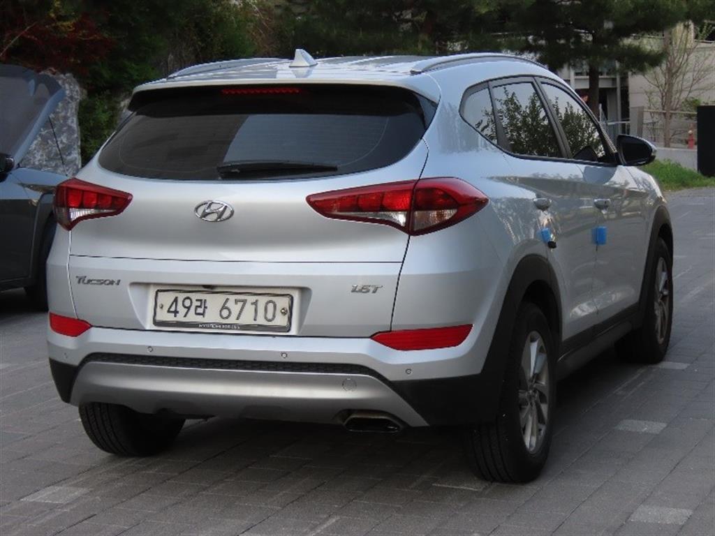 HYUNDAI Tucson - Vista 5