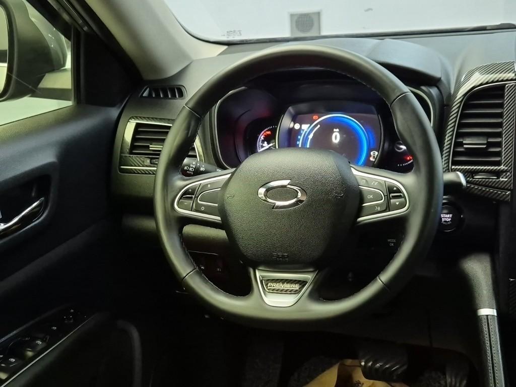 SAMSUNG QM6 - Vista 9