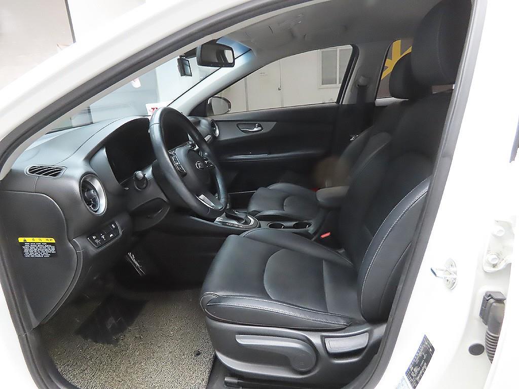 KIA K3 2019 Blanco - Importación desde Corea - HF Imports Iquique - Foto 13