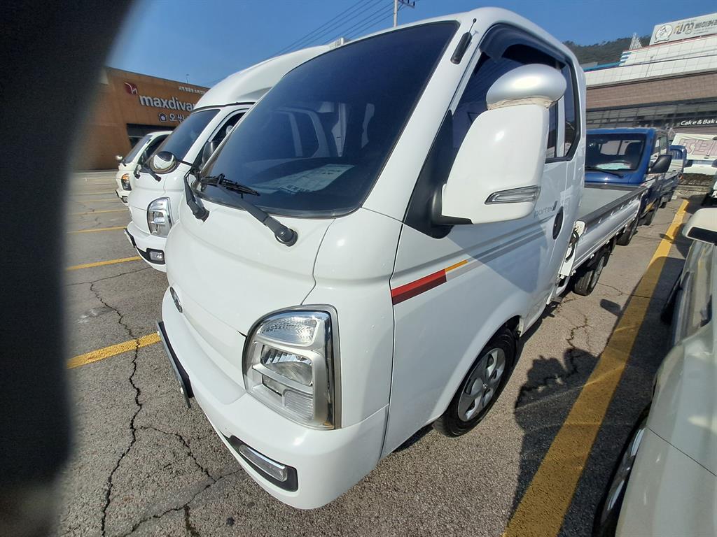 Small Truck Cargo (small) - Vista 2