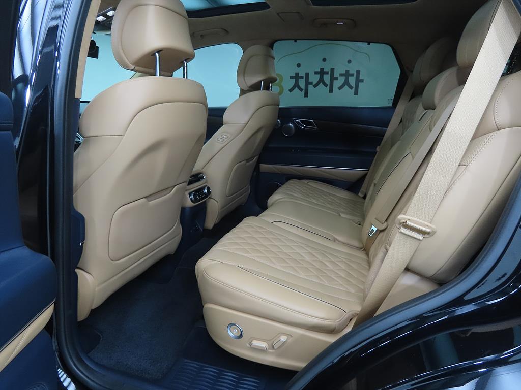 Genesis GV80 - Vista 6