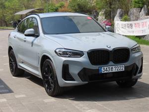BMW X4 - Vista 4