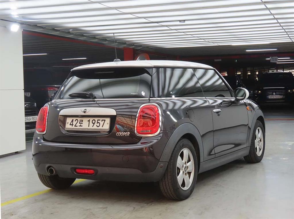 Mini Cooper - Vista 4