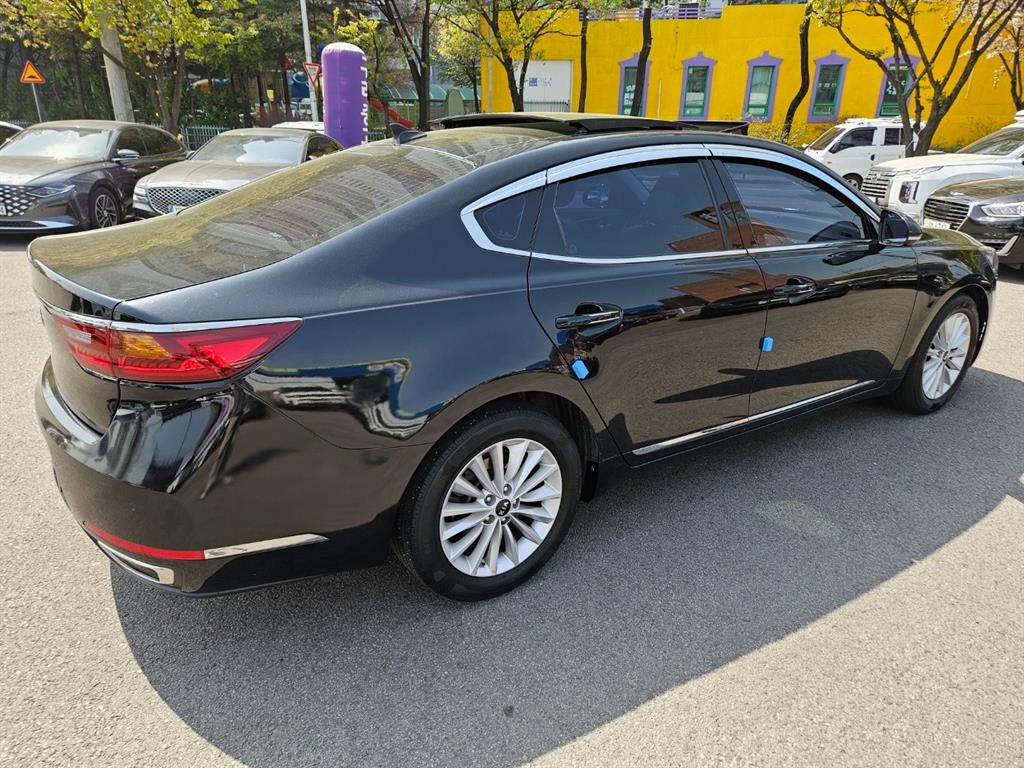 KIA K7 - Vista 6