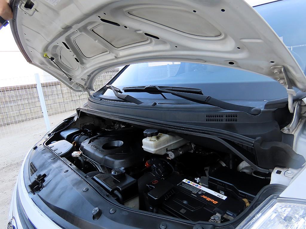 HYUNDAI Starex 2017 Blanco - Importación desde Corea - HF Imports Iquique - Foto 17