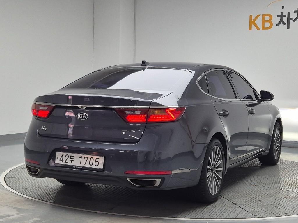 KIA K7 - Vista 4
