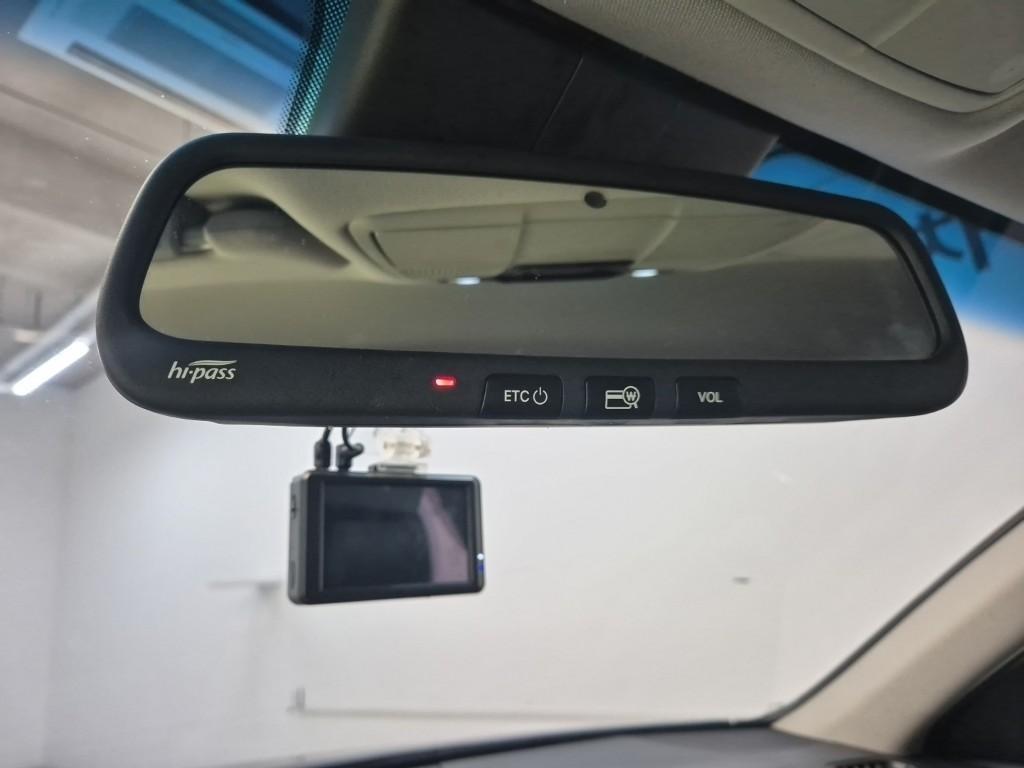 HYUNDAI Grandeur 2018 Negro - Importación desde Corea - HF Imports Iquique - Foto 18