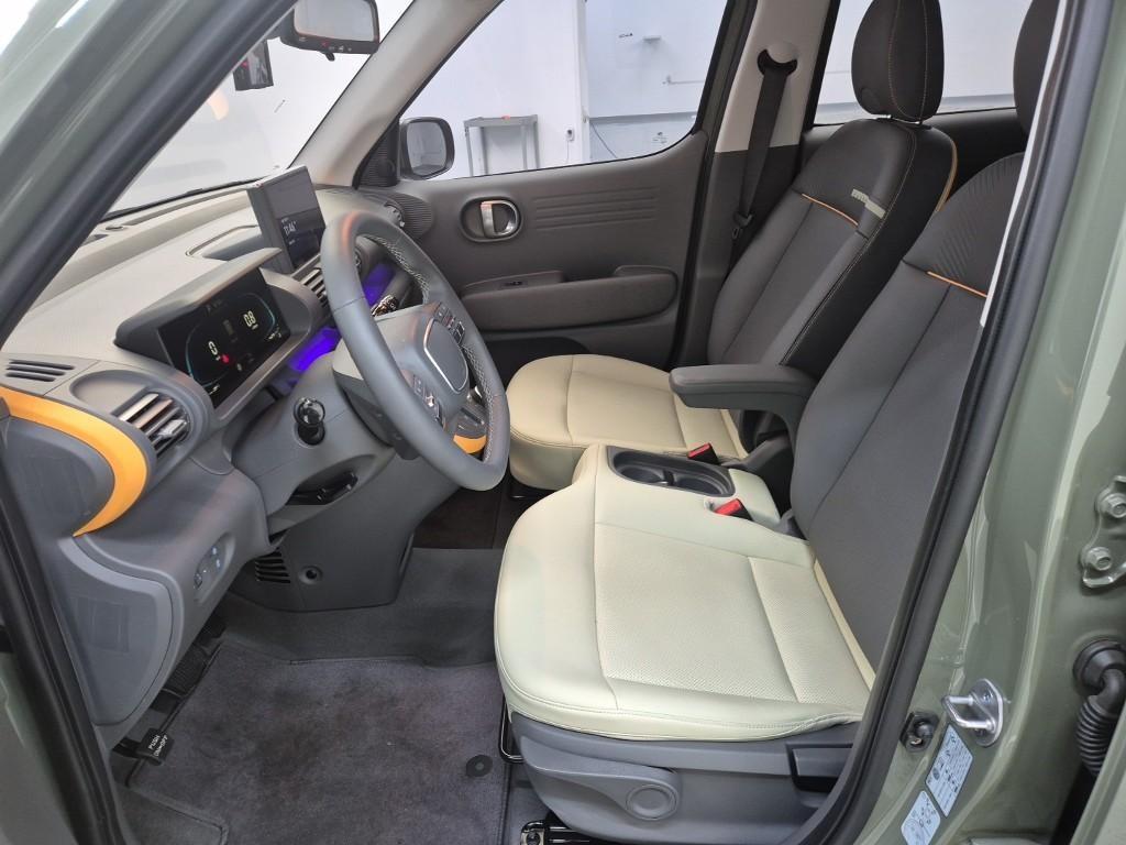 HYUNDAI Casper - Vista 7