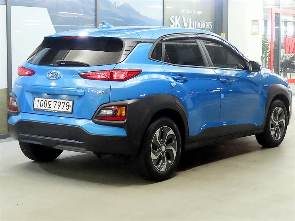 HYUNDAI Kona - Vista 4