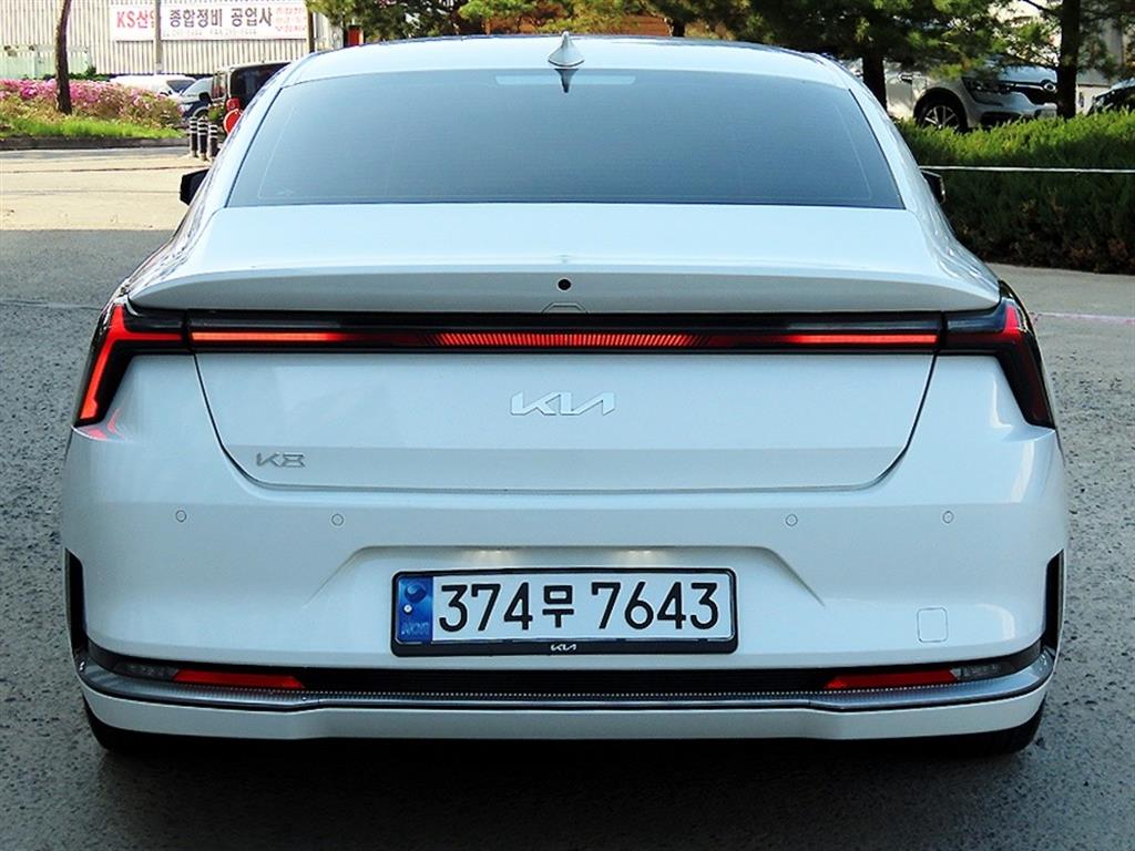 KIA K8 - Vista 4