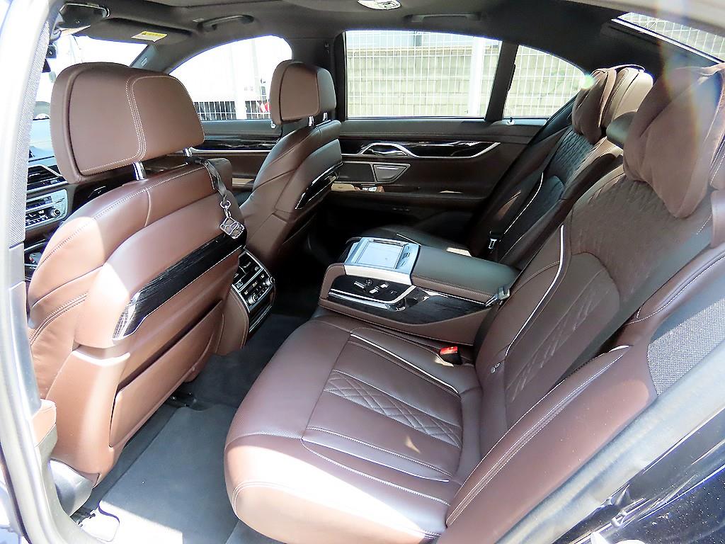 BMW 7 Series - Vista 6