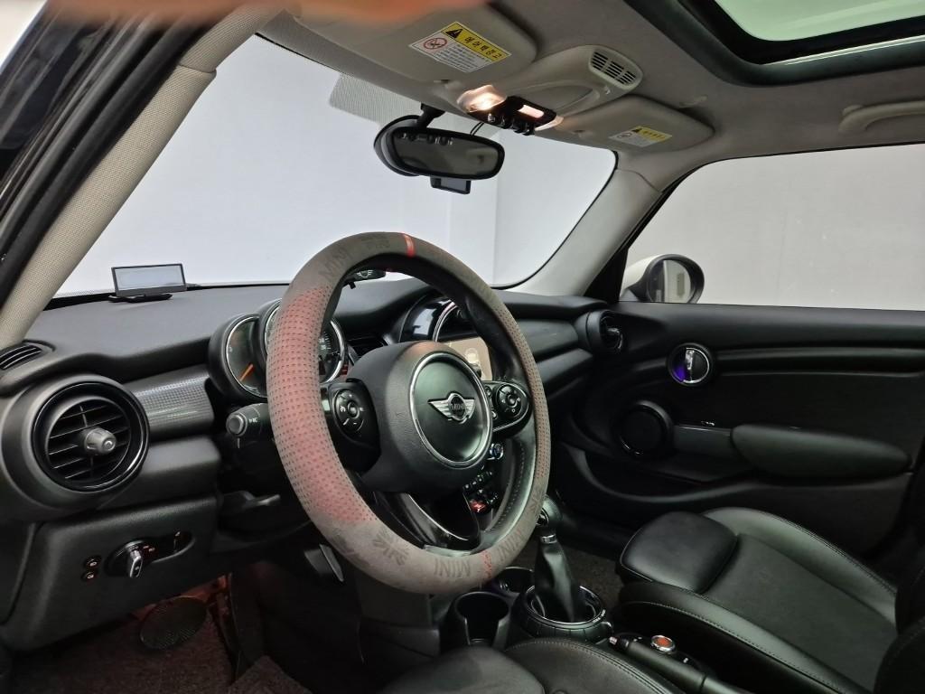 Mini Cooper - Vista 7