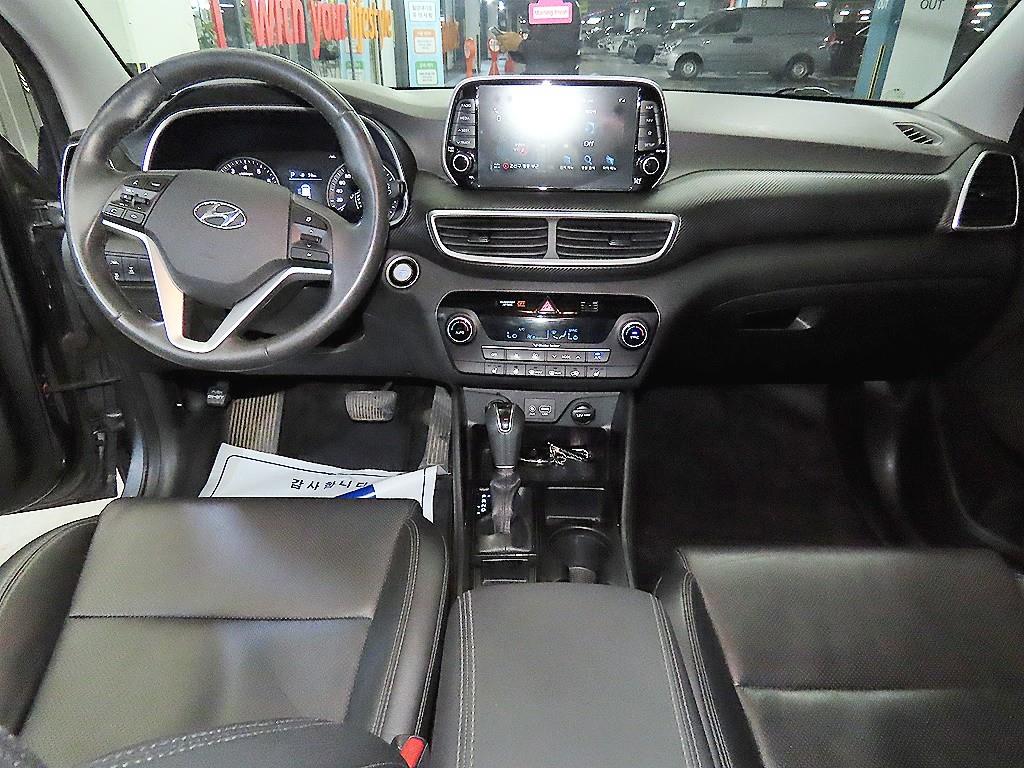 HYUNDAI Tucson - Vista 10