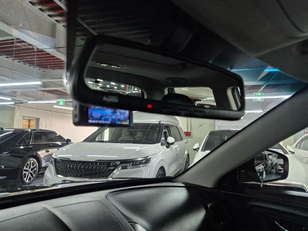 Ssangyong Tivoli - Vista 12
