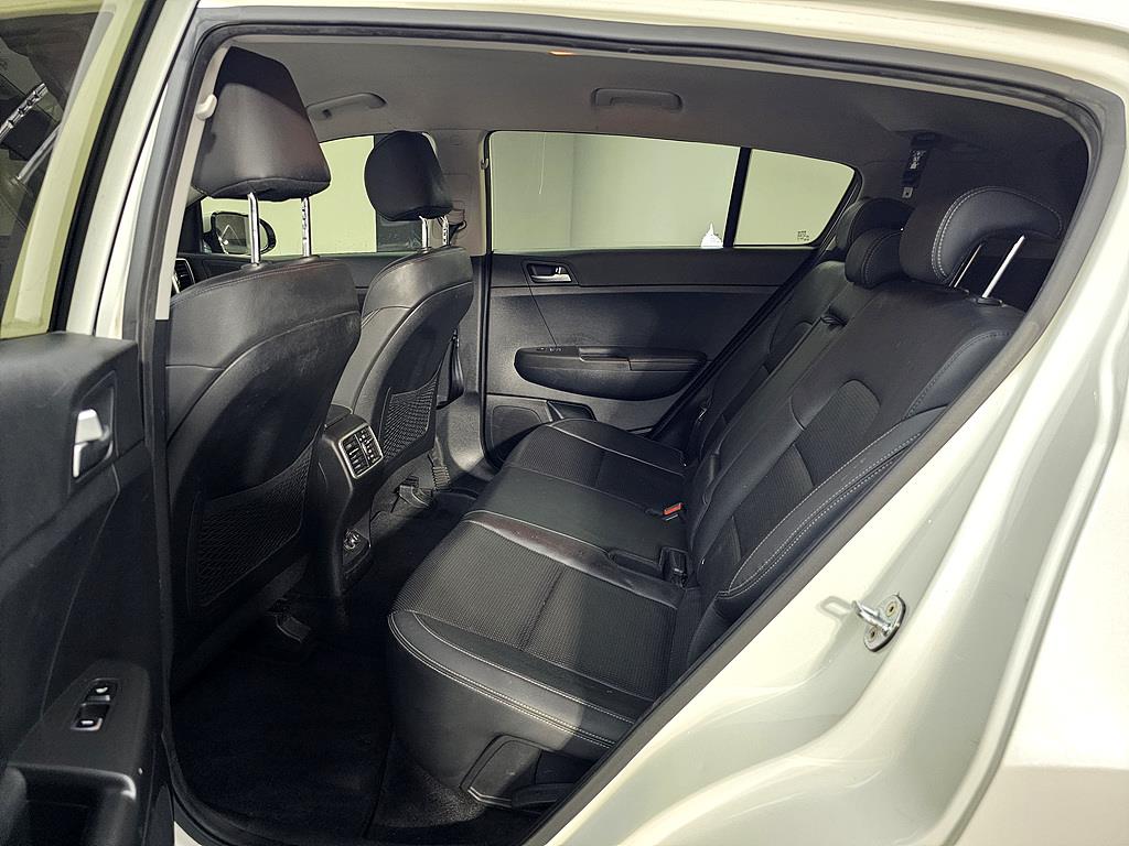 KIA Sportage - Vista 9