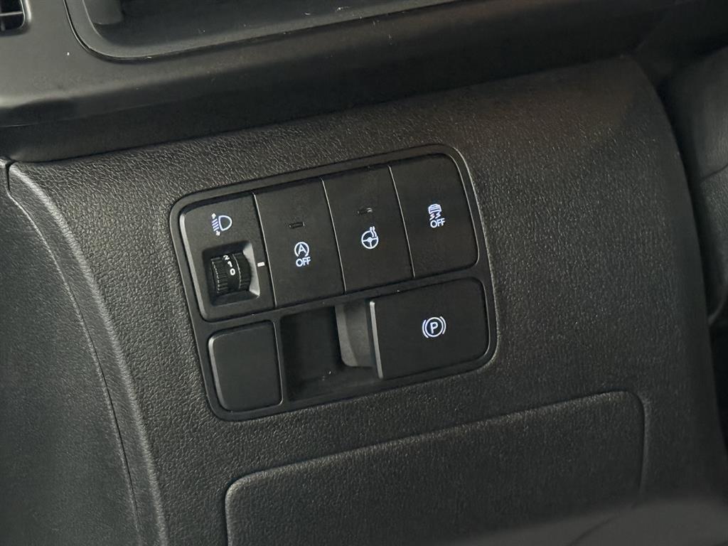 HYUNDAI Staria - Vista 12