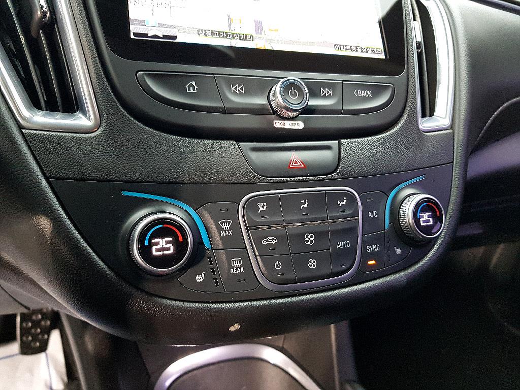 Chevrolet Malibu - Vista 12
