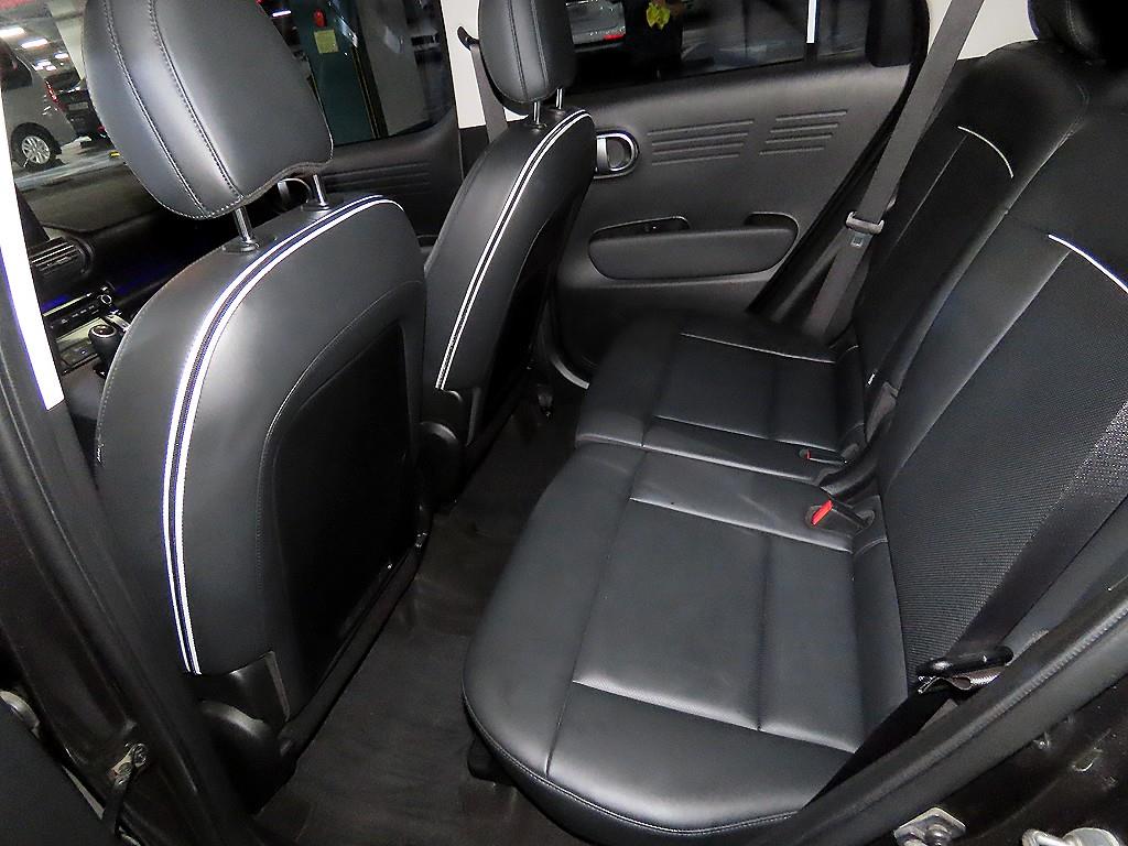 HYUNDAI Casper - Vista 7