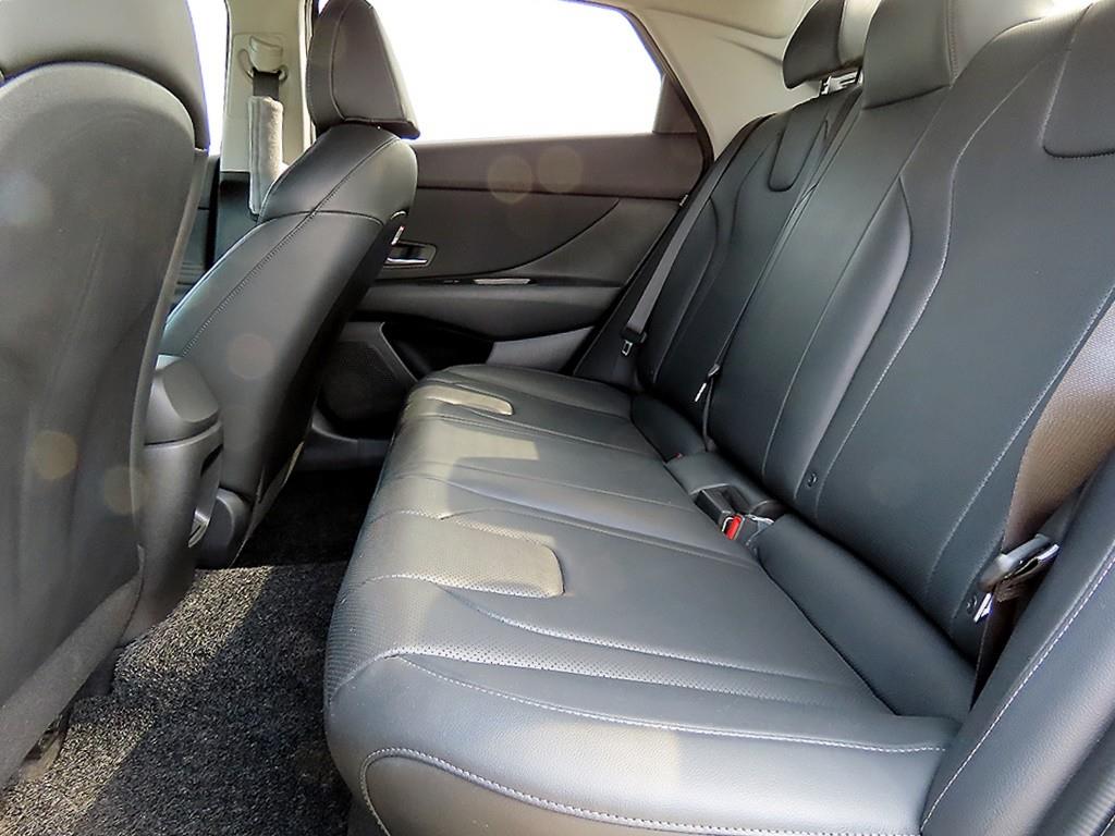 HYUNDAI Avante - Vista 6