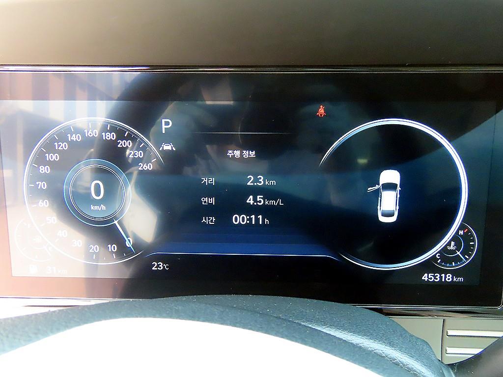 HYUNDAI Grandeur - Vista 9