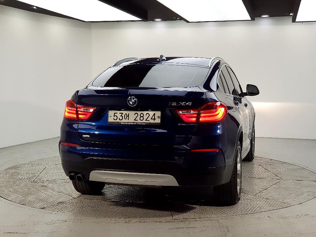 BMW X4 - Vista 3