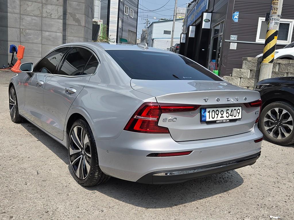 Volvo S60 - Vista 3