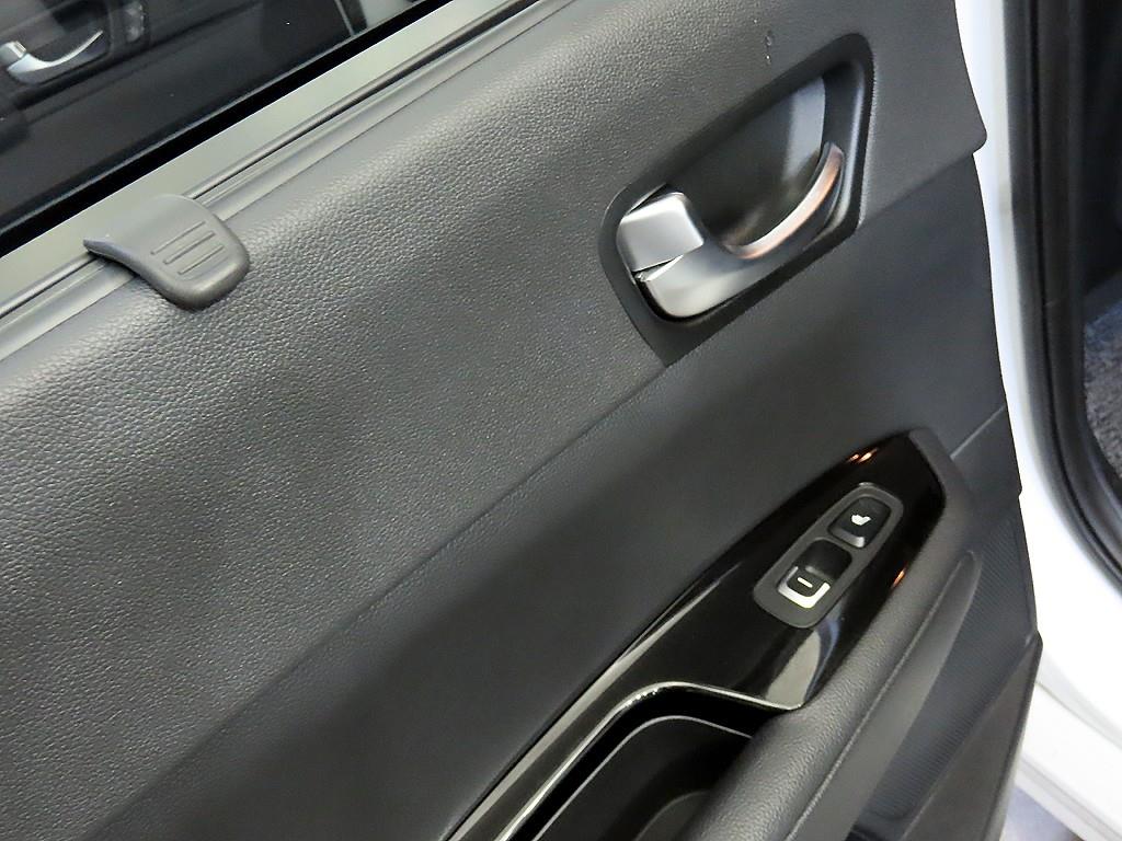 KIA K5 2017 Blanco - Importación desde Corea - HF Imports Iquique - Foto 17