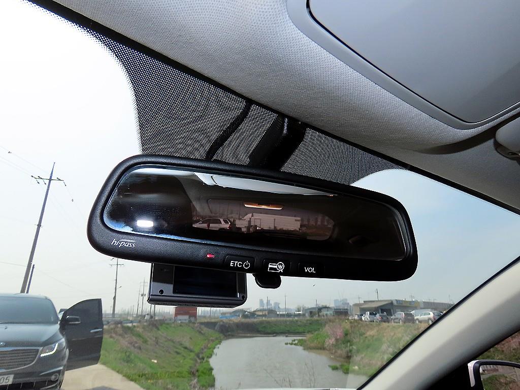 KIA Stonic - Vista 12