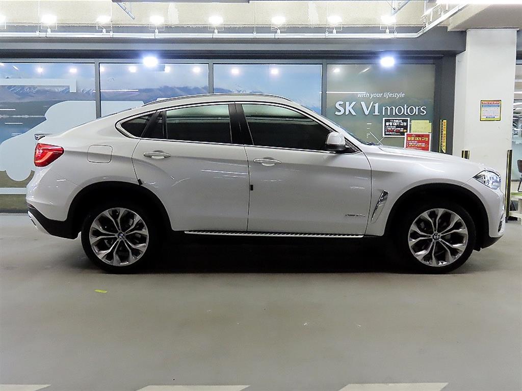 BMW X6 - Vista 3
