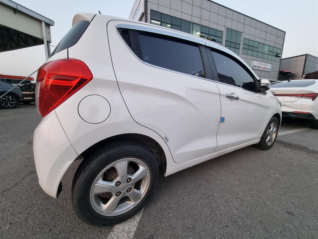 Chevrolet Spark - Vista 4