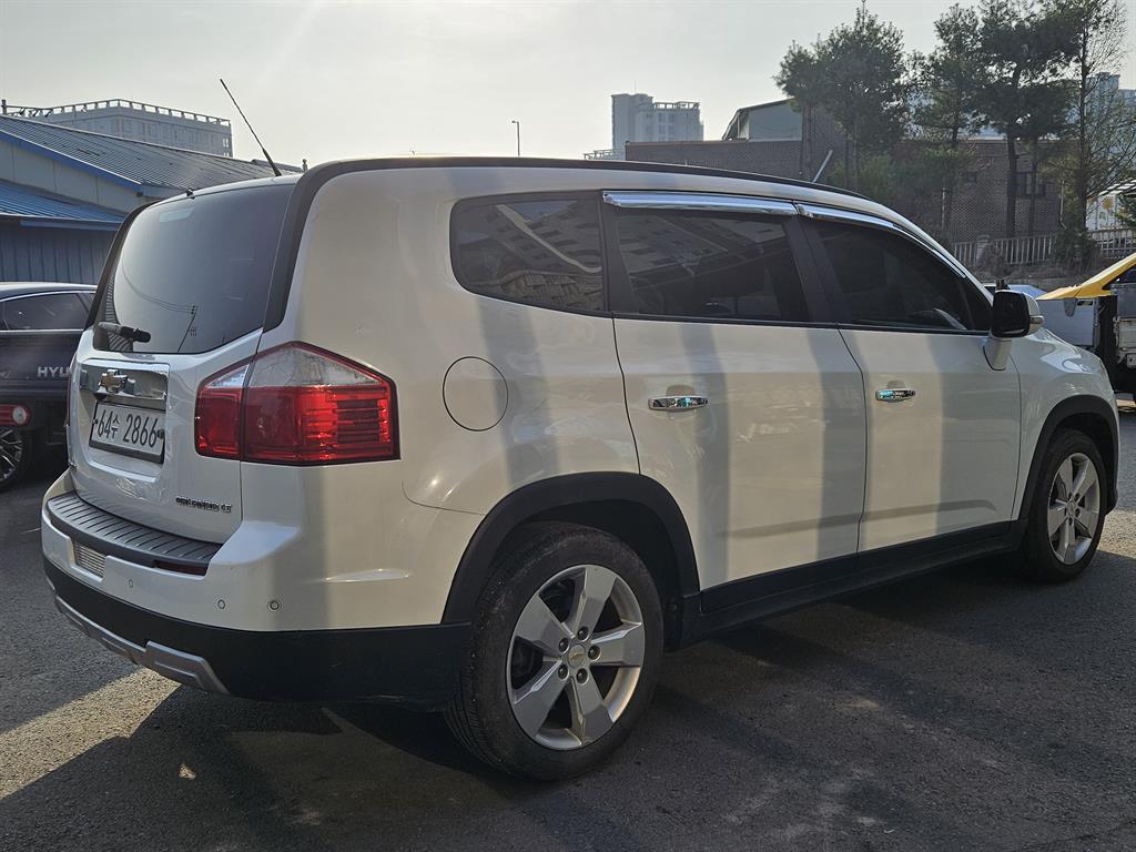 Chevrolet Orlando - Vista 4