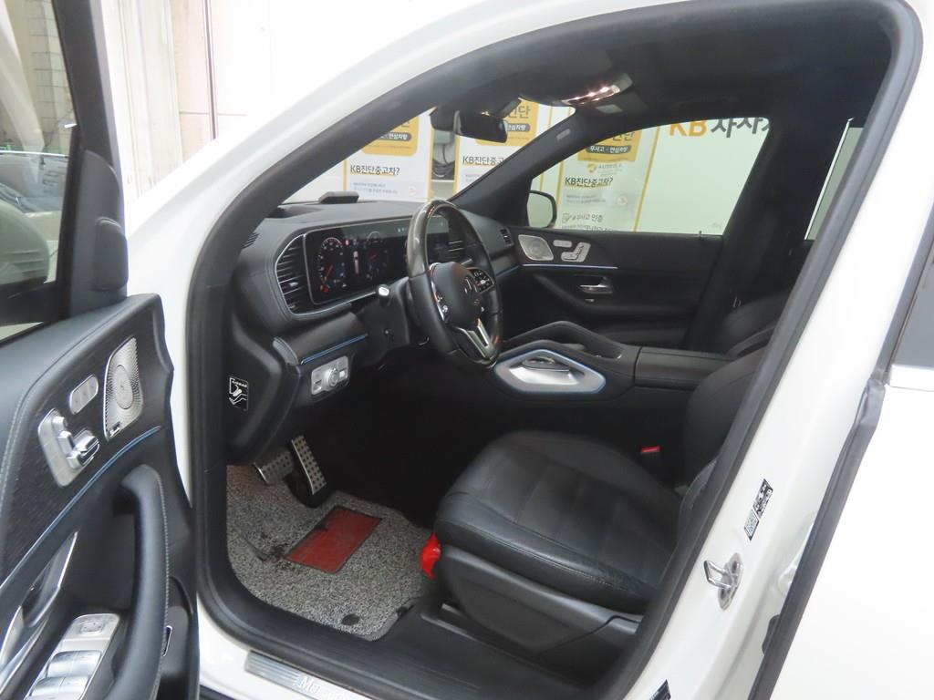 Mercedes Benz GLS Class - Vista 5