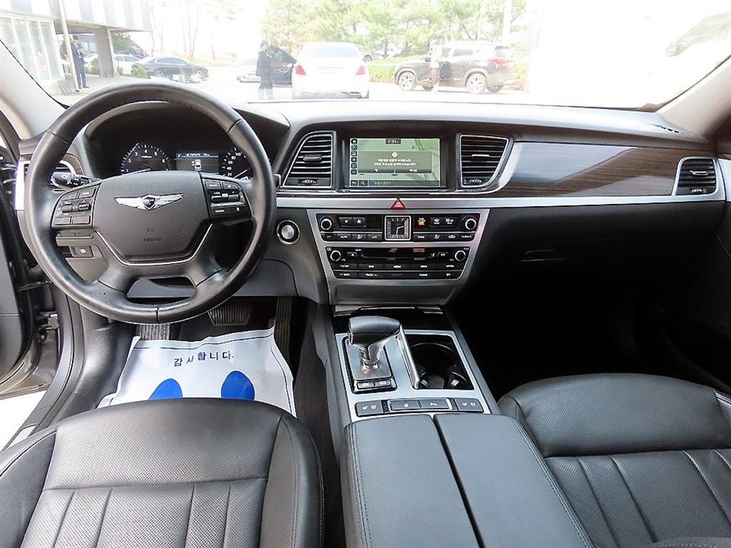 Genesis G80 - Vista 7