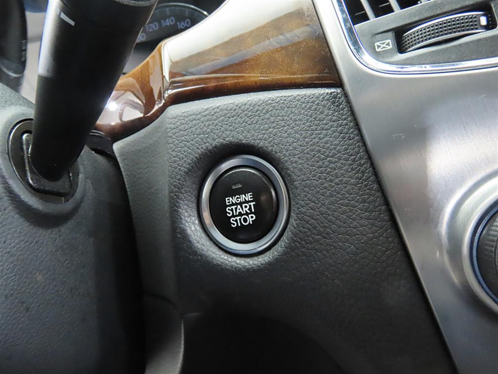 HYUNDAI Equus - Vista 10