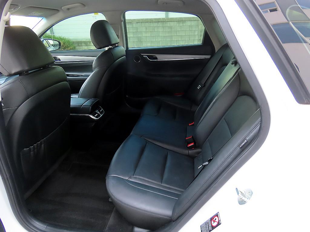 HYUNDAI Grandeur - Vista 6