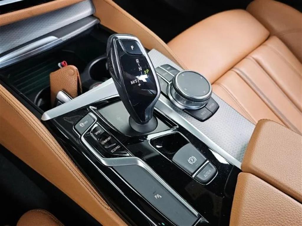 BMW 5 Series - Vista 9