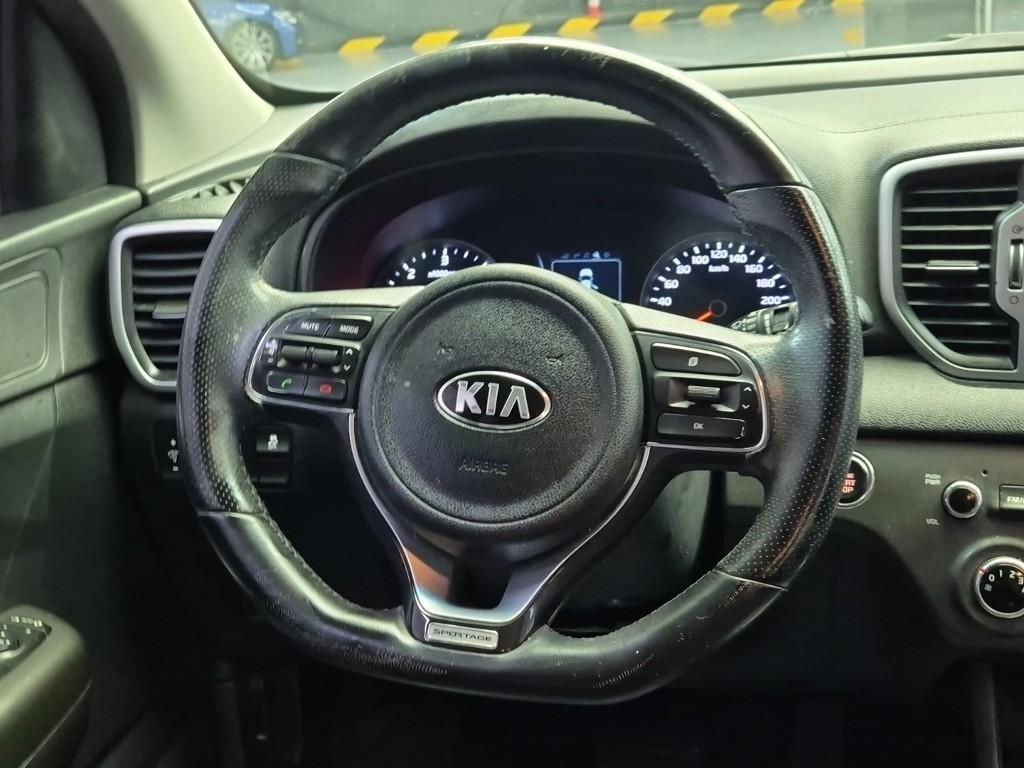 KIA Sportage - Vista 9