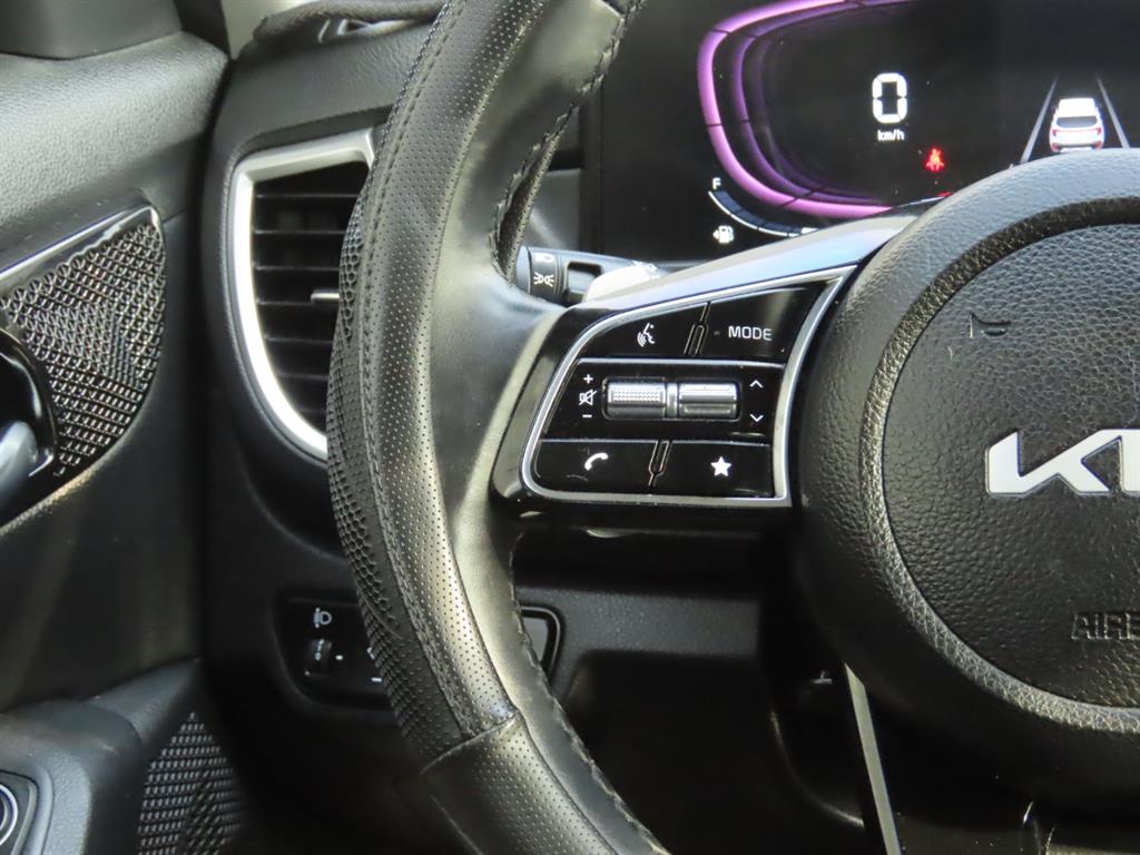 KIA Seltos 2023 Blanco - Importación desde Corea - HF Imports Iquique - Foto 11