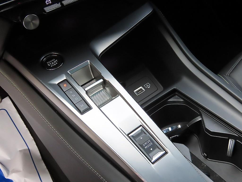 Peugeot 308 - Vista 10
