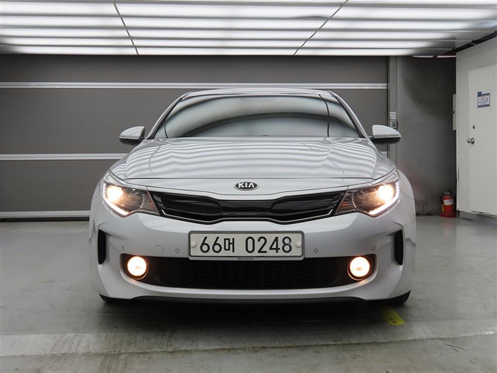 KIA K5 - Vista 2