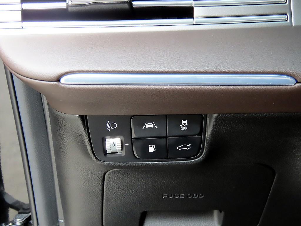 HYUNDAI Grandeur 2020 Negro - Importación desde Corea - HF Imports Iquique - Foto 13